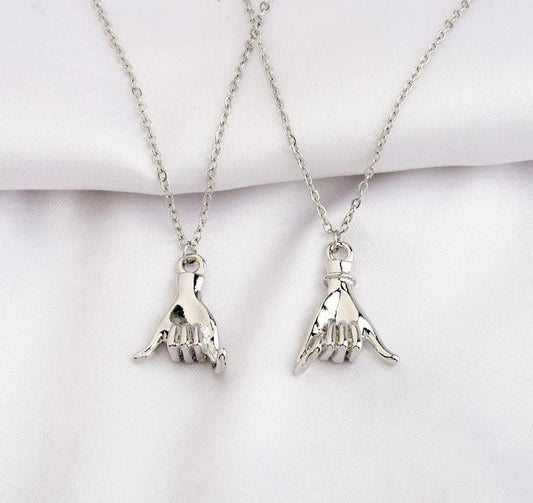 Pinky Promise Design Couple's Necklace Set